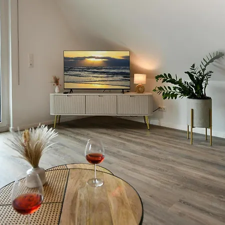 Haus Casper 5 * ランゲオーク